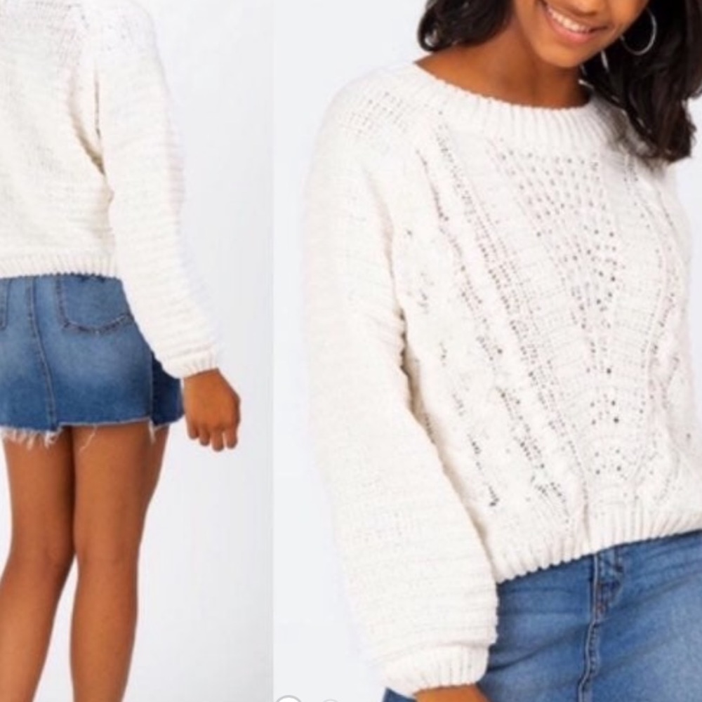 Jun & Ivy by Francescas white cable knit sweater